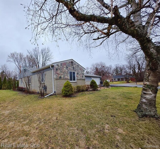 Photo - 2287 Strader Dr