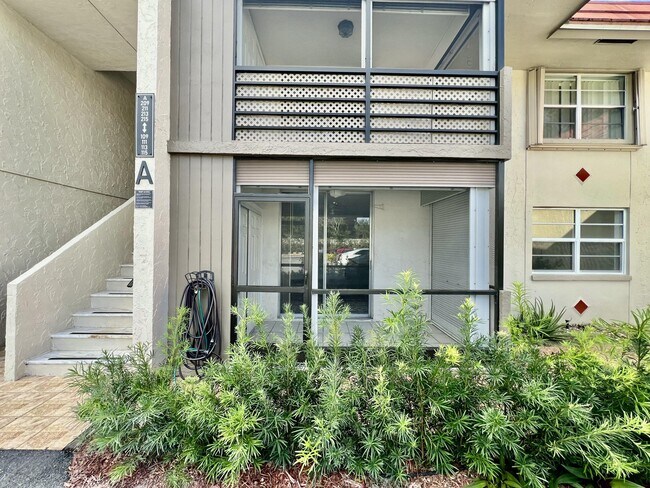 Photo - 1000 NW 13th St Unidad 113a