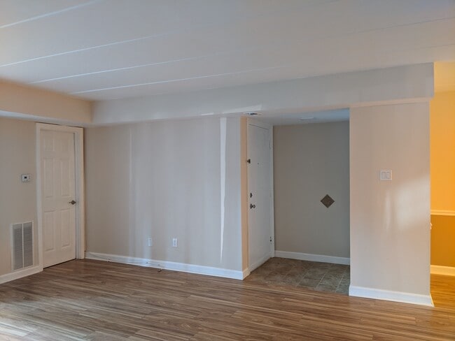 Sala de estar - 19 Oakridge Dr Unidad 19