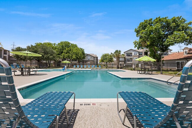Bonito Parque Apartments