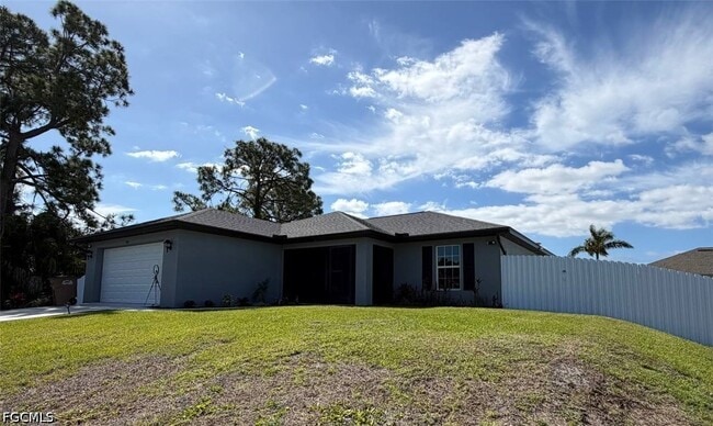 Building Photo - 926 NE 33rd St