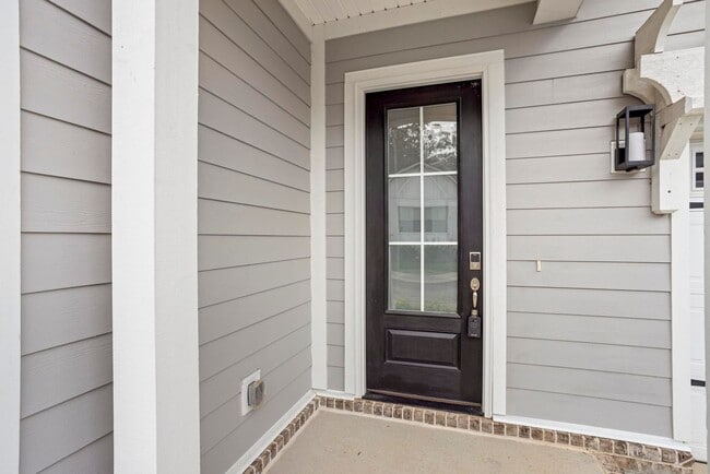 Photo - 3706 Apies St