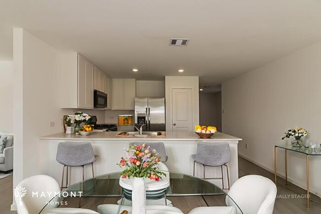 Photo - 3072 Fantasy Ter Dr