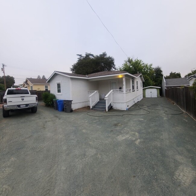 Building Photo - Jeffrey and Foothill Properties Unit Foothill 316