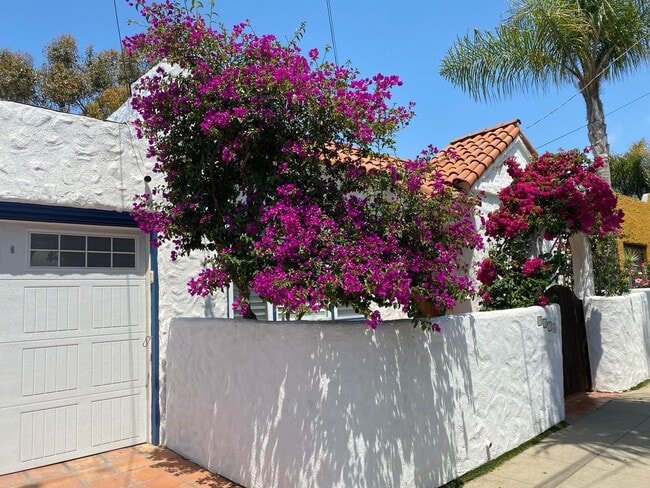 Photo - Elegant, Multilevel 3 Bedroom 2 Bathroom in Hillcrest / North Park with Outdoor Space