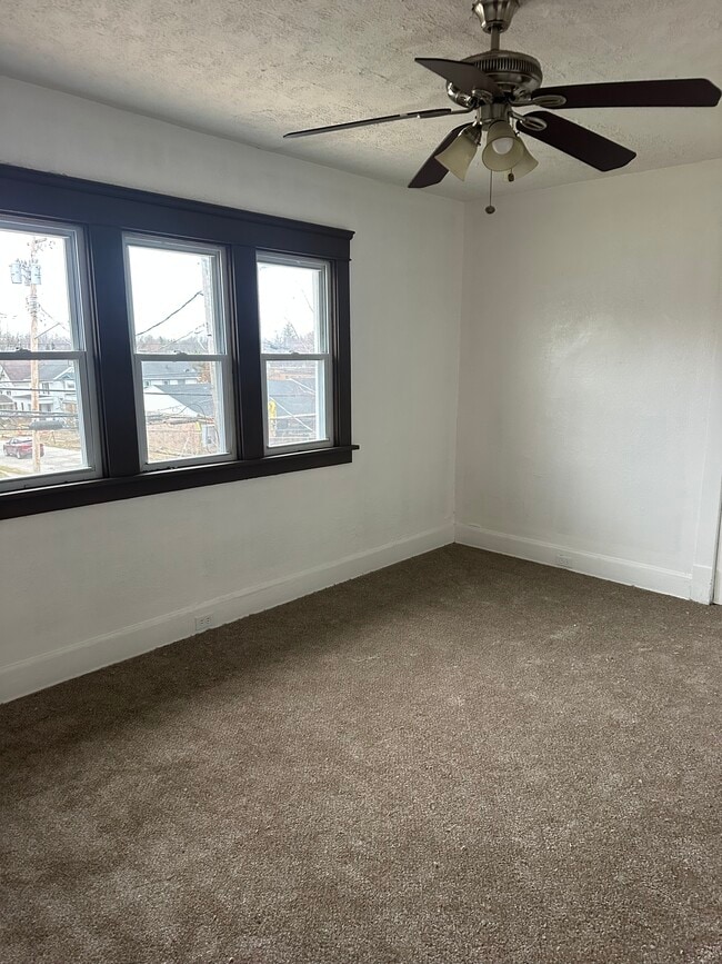 Photo - 16575 Libby Rd