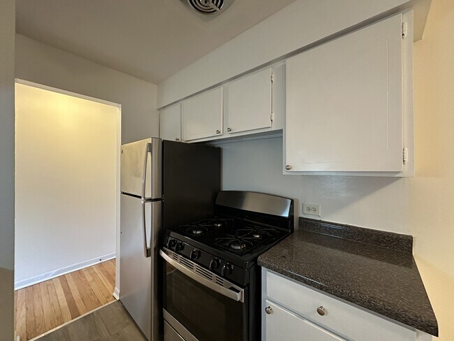 Photo - 432 W Oakdale Ave Unidad 3