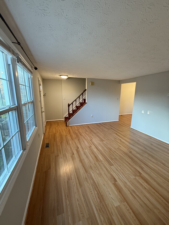 living - 3415 Castle Way