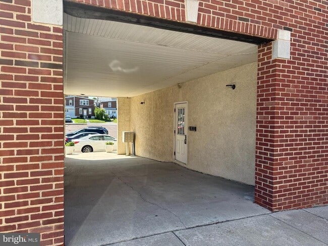 358 Main St Unit 5
