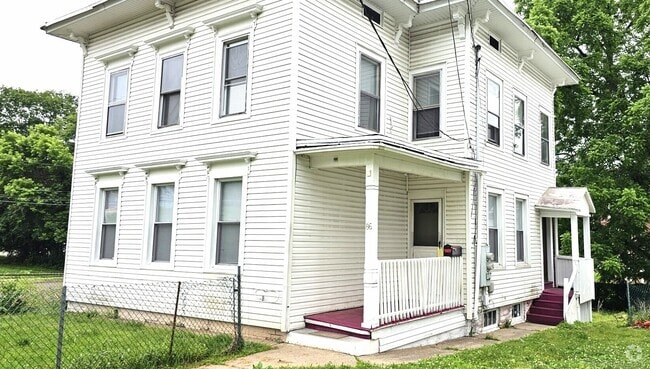 Building Photo - 86 Rockwell Ave Unit 1st Fl Rental