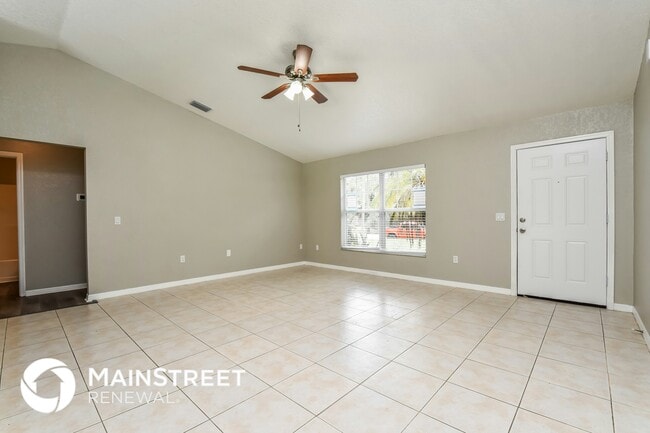 Photo - 2630 Canoe Ln