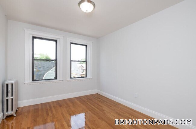 Photo - 12 Elko St Unit 10