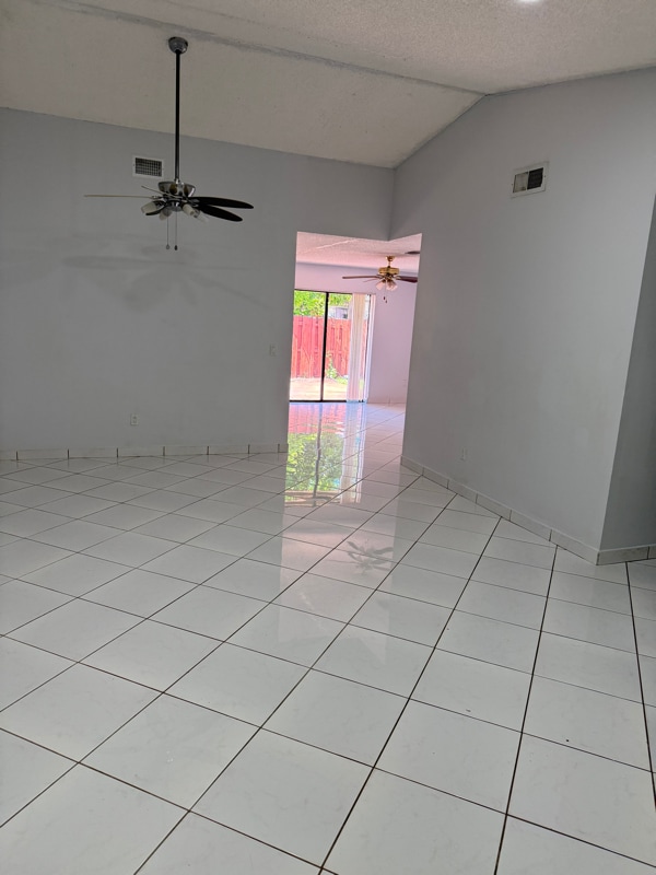 Photo - 15157 SW 95th Ln