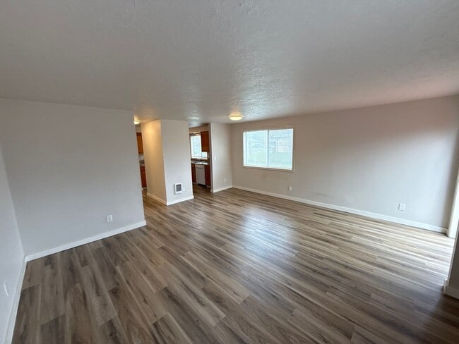 Photo - 3714 47th Ave NE