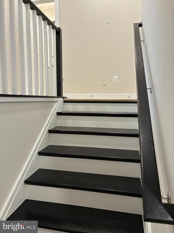 Photo - 44586 Strabane Ter