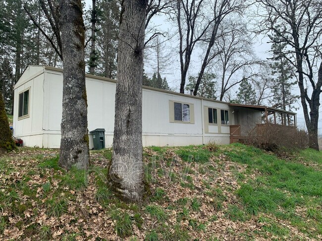 Photo - 4620 Redwood Ave