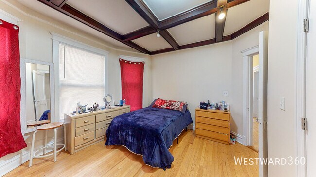 Photo - 1252 W Elmdale Ave Unidad 1