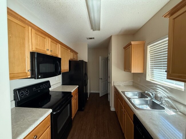 Photo - BRIDGEWATER HOME! PRE-LEASING FOR AUGUST 1 2026! 1/2 Off Deposit!
