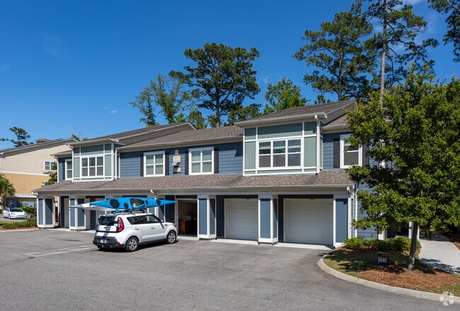 Amberleigh Shores