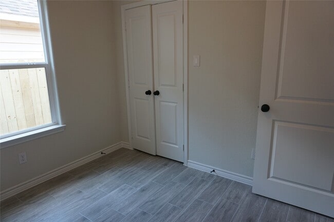 Photo - 9763 Black Gum