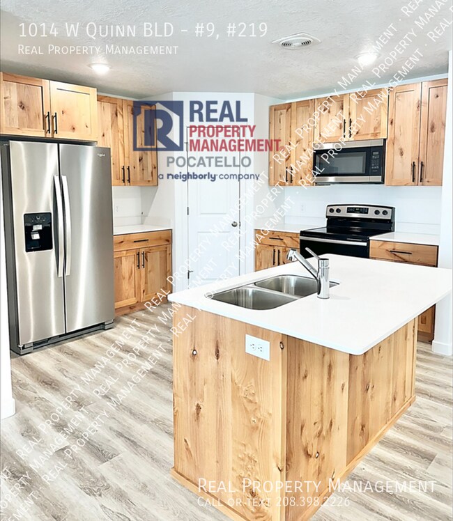 Photo - MOVE IN SPECIAL - 3 Bedroom 1 Bath Apartme... Unit #9, #219