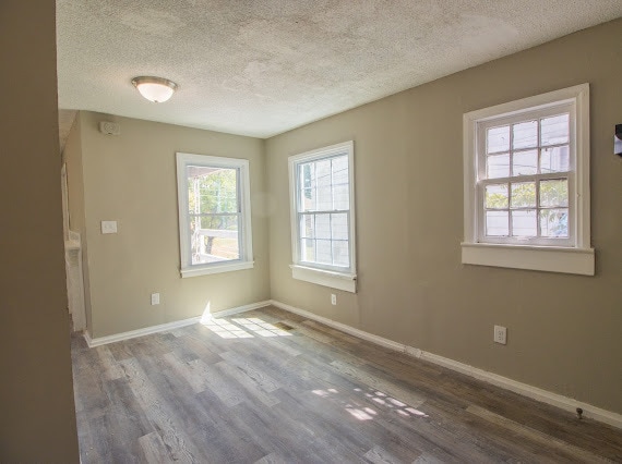 Photo - 4912 Avenue N