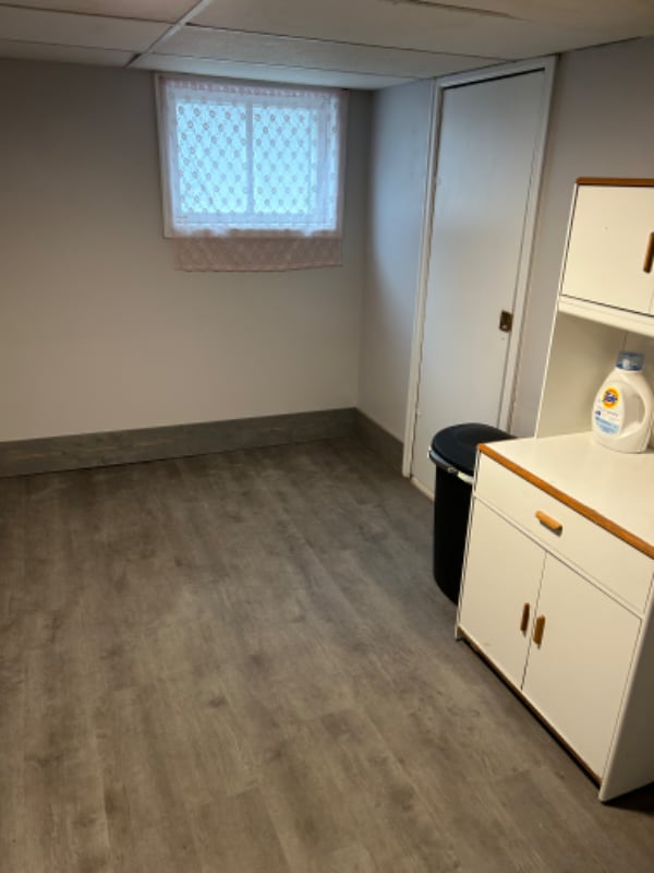 Photo - 220 4th Ave E