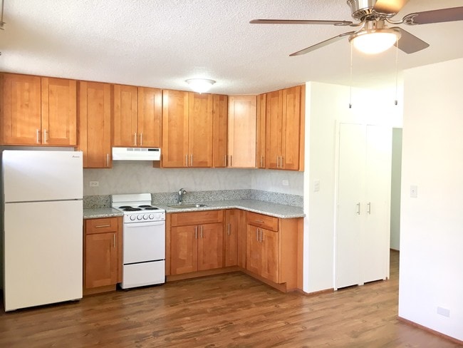 Photo - 2717 S King St Apartment Unit 106