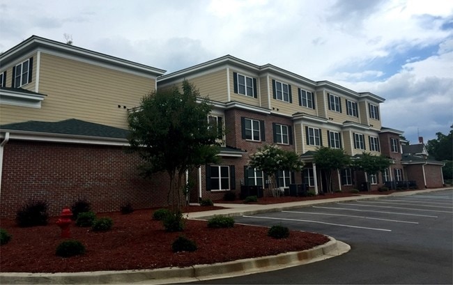 Photo - Highland Park Apartments