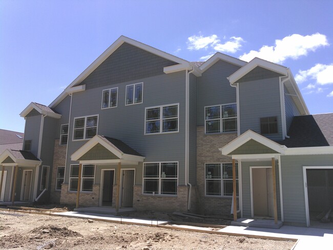 Building Photo - 6606 Scattergood Ln Rental