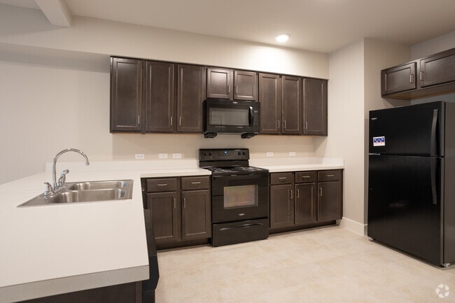 3BR, 2BA - 1288SF