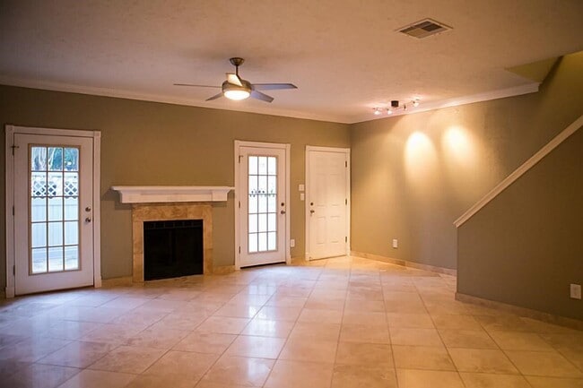 Photo - 6000 Reims Rd Unidad 3403