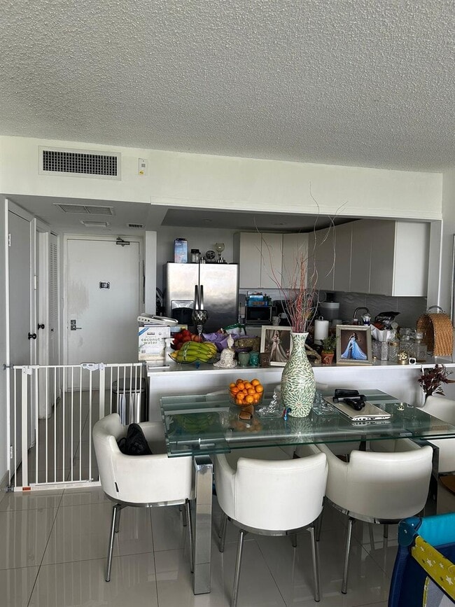 Photo - 20301 W Country Club Dr Unit 1927