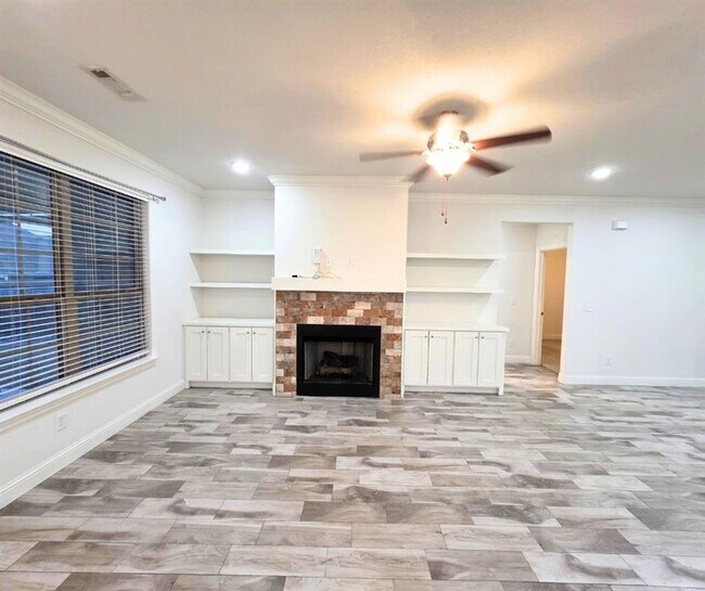 Photo - 1001 W Ashmore Landing Loop