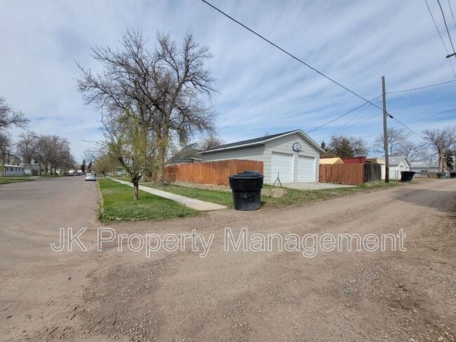 Photo - 1600 7th Ave N