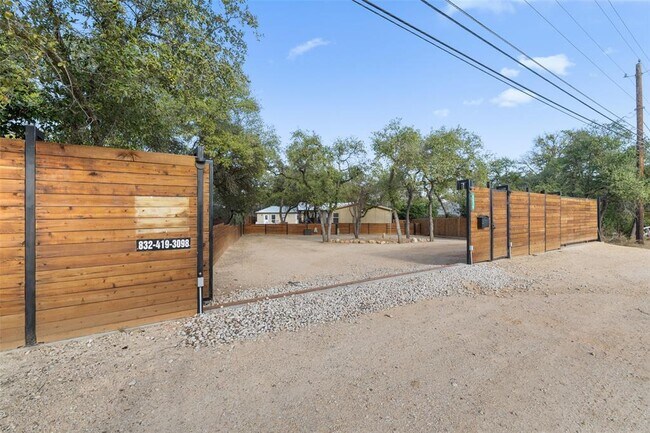 Photo - 5519 Hiline Rd