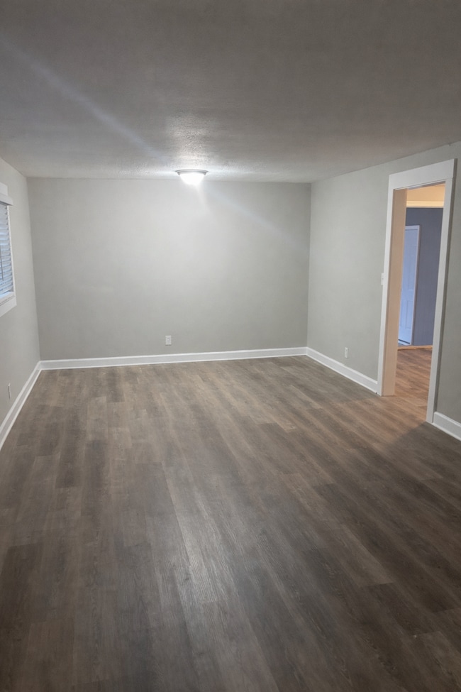 Photo - 3881 Spencer Cir