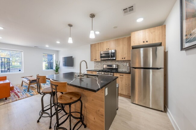 Photo - 782 Grand St Unidad 1