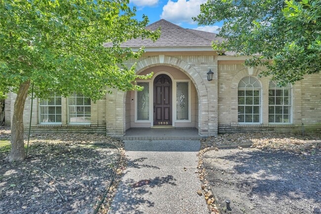 Building Photo - 1803 Quiet Country Ct