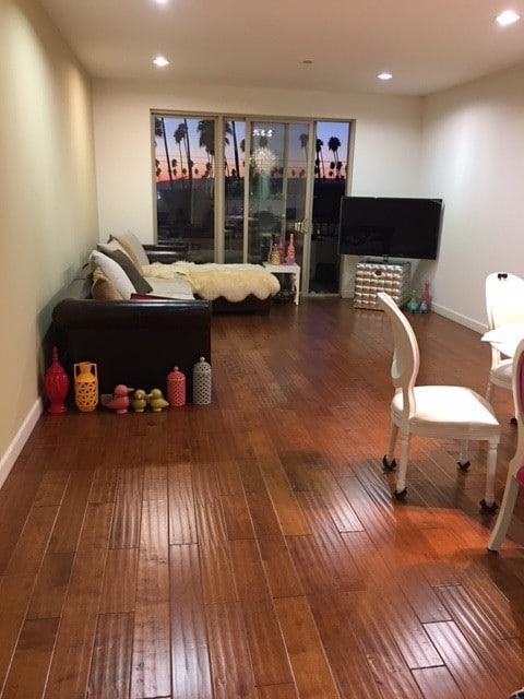 Family Room - 991 Arapahoe St Unidad 404 Rental