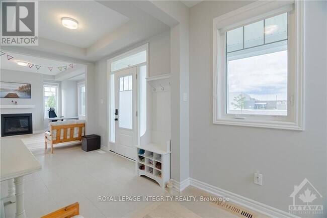 Photo - 701 Brittanic Rd