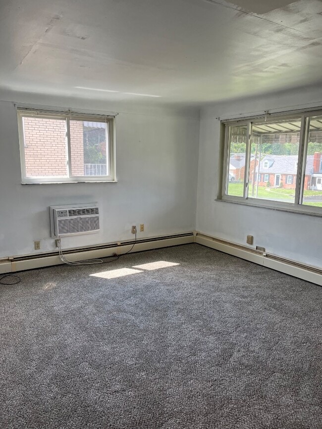 Photo - 3517 W Galbraith Rd