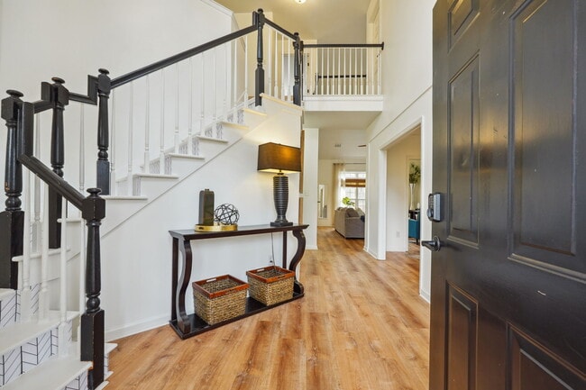 Photo - 135 Farr Lake Dr