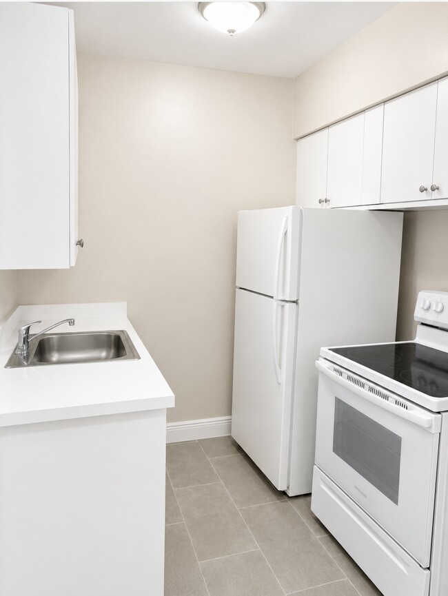 1270 NE 136th Ter Unit 2