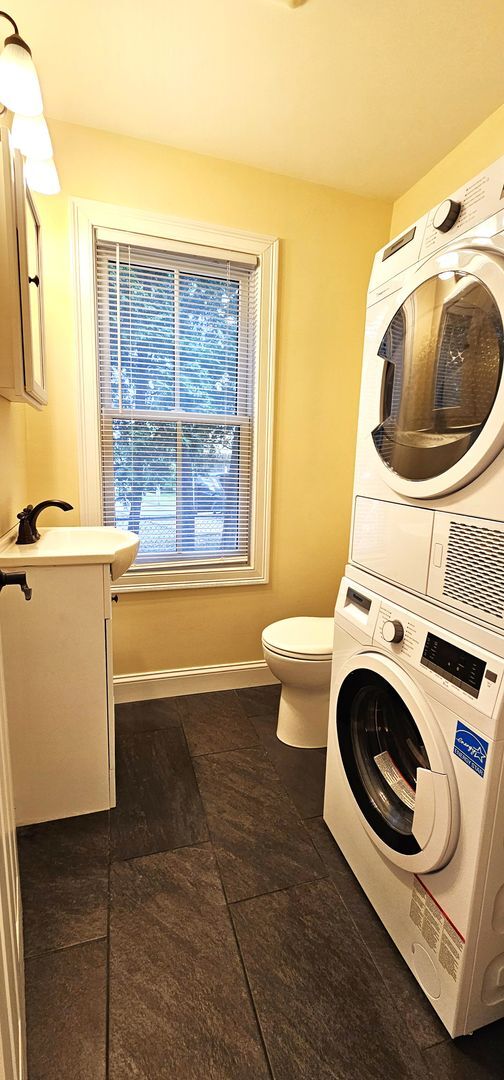 Photo - 33 Intervale Ave Unit 1