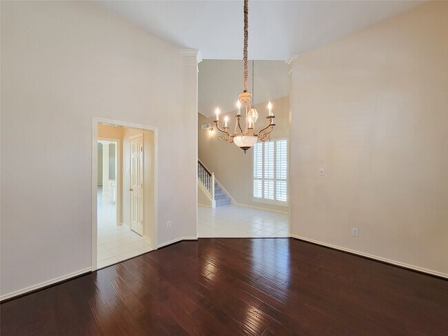 Photo - 4106 Creek Ridge Ln
