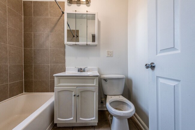 Photo - 8127 S Ellis Ave Chicago, IL 60619