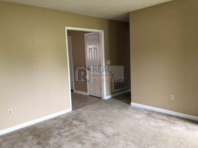 Photo - 1703 Tenth St.* Unidad A