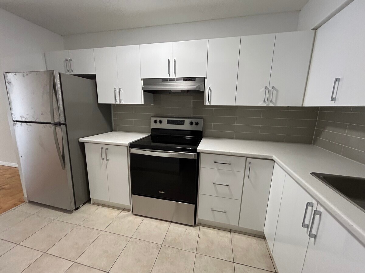 Photo - Valleyview Apartments Unit 104