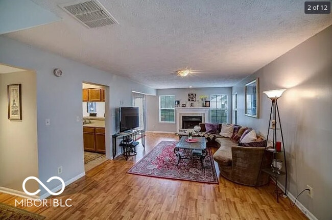 Photo - 1743 Park N Way